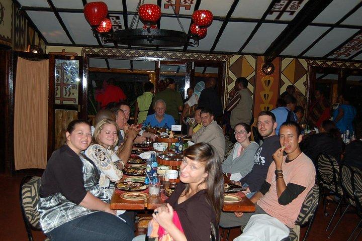 Carnivore Restaurant Nairobi Expérience culinaire-transport