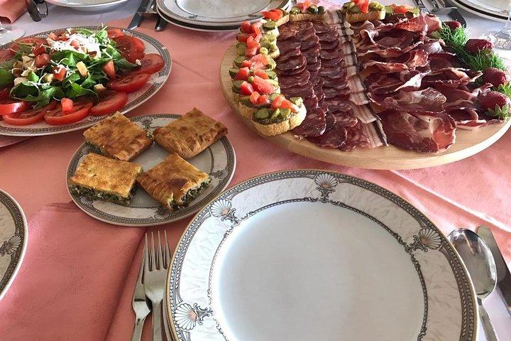 The Dionysus Tour - Degustação de vinhos em Plešivica e visita a Samobor