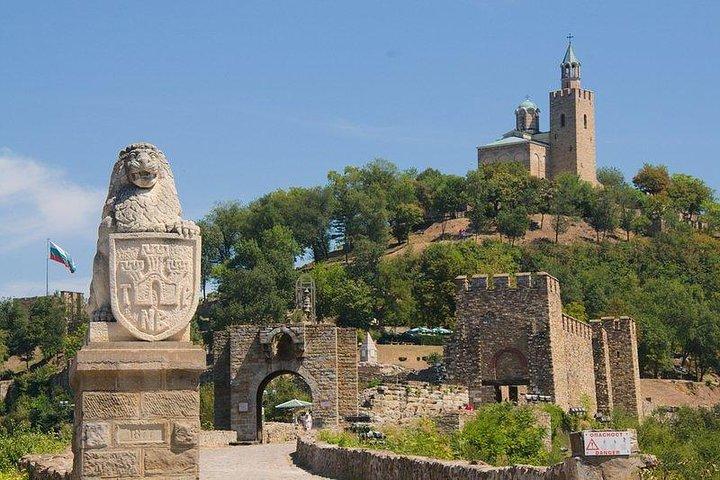 Veliko Tarnovo och Arbanasi Tour från Sofia