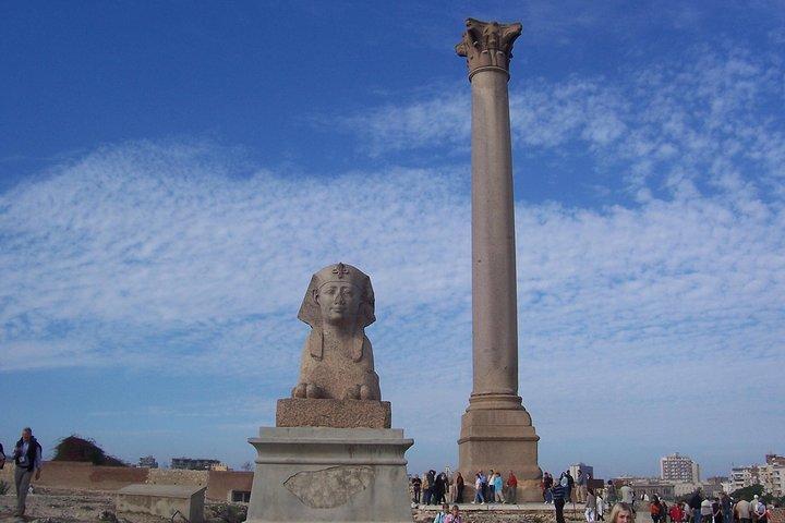 Tour guidato di 3 giorni con guida privata: Cairo, Giza e Alessandria
