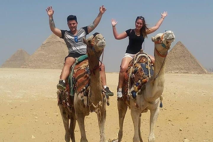 Best tour to Giza Pyramids, GEM, Bazaar and Felucca