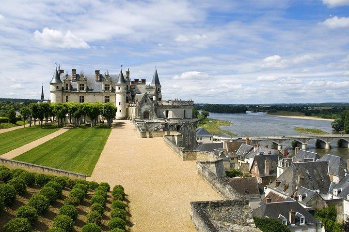 Loire Valley Wine & Castle Tour de Paris com degustação e pickup