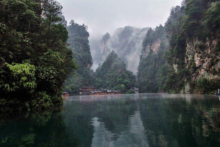 Zhangjiajie Grand Canyon mit Glasbrücke und privater Tagestour zum Baofeng See