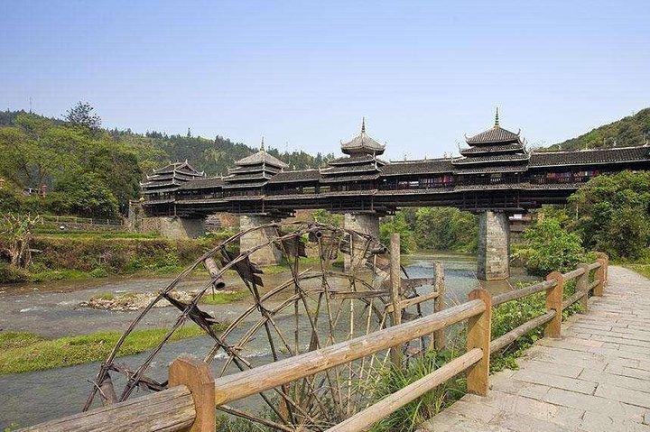 桂林または陽朔からSanjiang Chengyang Dong Villageプライベートデイツアー