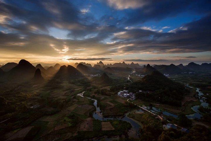 Halv / Fuld dag Yangshuo Cuiping Hill Sunset Private Tour
