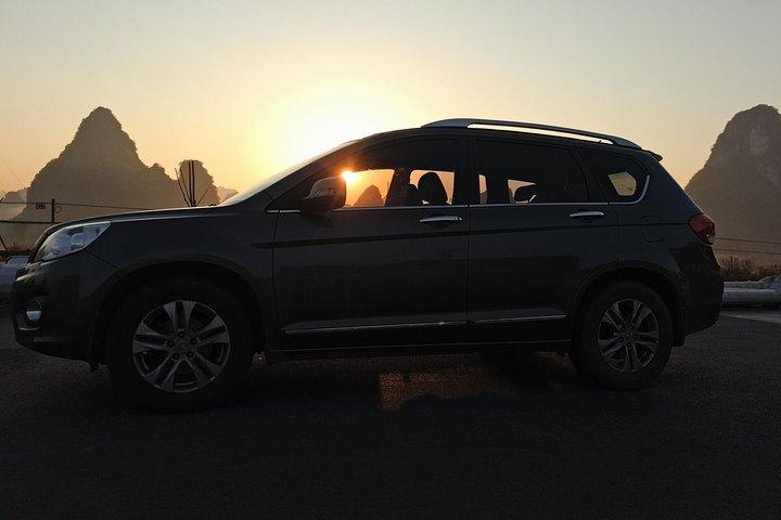 桂林から鳳凰へのプライベートトランスファーとChengyang Dong Villageで下車