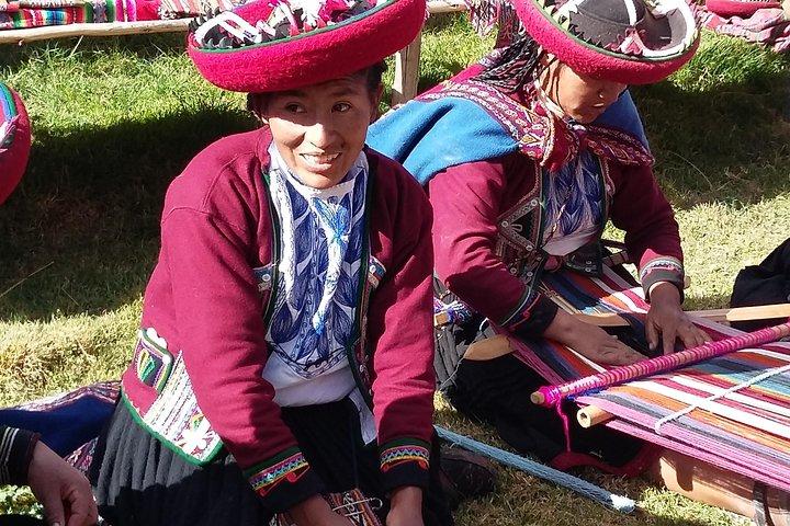 Full day: Andean Community visit from Cusco