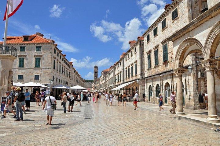 Transferência de Tivat para Dubrovnik
