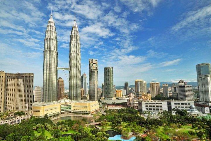 KualaLumpur Tour: Twin Tower mit Mittagessen, Batu Caves, Selangor Pewter