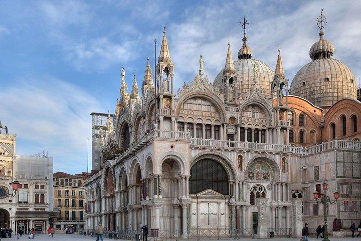 Excursão ao Palácio do Duque de Veneza e à Basílica de São Marcos