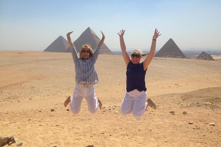 Dagtour naar het plateau van Gizeh en het Grand Egyptian Museum
