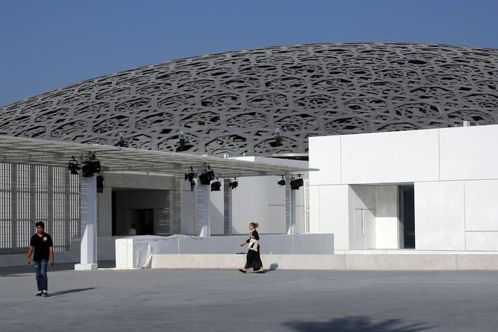 Abu Dhabi Tour with Louvre Museum Tickets