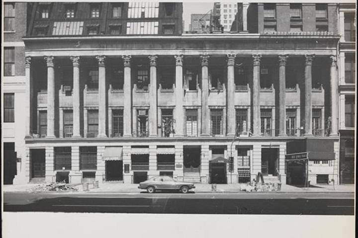 Recrie o passeio a pé mais solicitado da Nova York da década de 1840