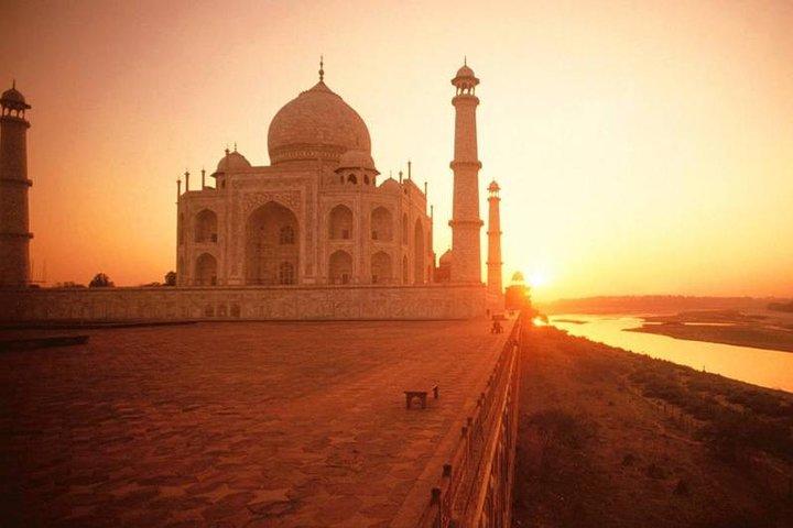 Tour du fort de Sunrise Taj Mahal & Agra avec un photographe professionnel