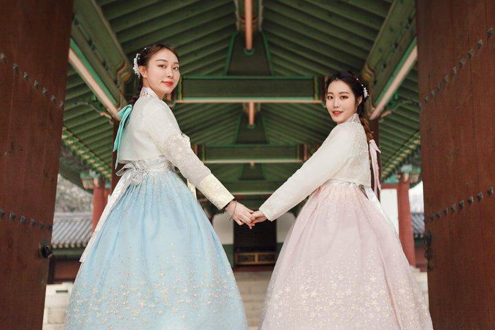 Changdeokgung Palace Hanbok Rental Experience i Seoul
