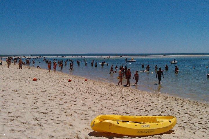 Día familiar en la playa en la región de Lisboa - Setúbal