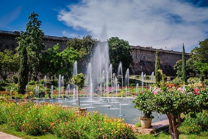 Mysore e il bel palazzo di Tipu Sultan con trasferimento privato