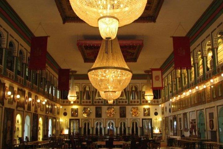 Crystal Gallery & See Pichola - Udaipur