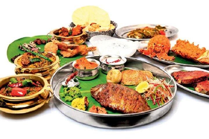 Goditi la cucina dell'India meridionale al Dakshin - Sheraton New Delhi con trasferimento privato