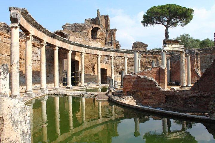 遺産：ローマからのTivoliツアーのVilla d'EsteとHadrian's Villa