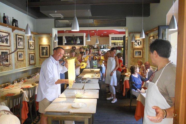 Auténtica clase de cocina romana y experiencia de mercado