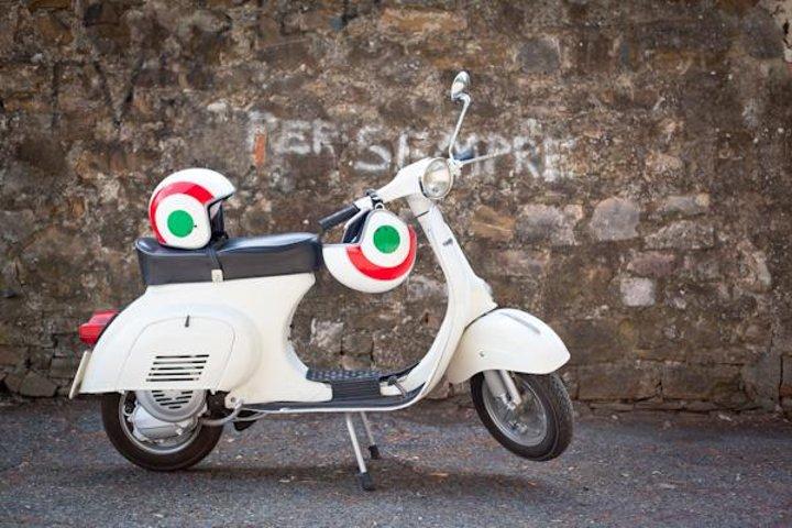Florenz Vespa Tour : Toskanische Hügel, Essen und Chianti Wein