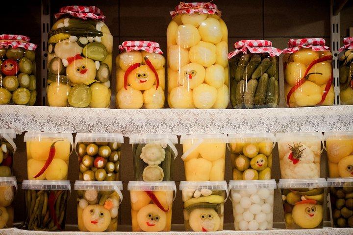 Budapest Urban Feast - privétour voor fijnproevers met wijnproeverij en koffiehuis