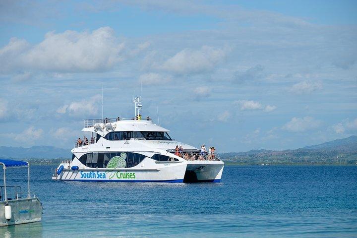 Cruzeiro Explorer pelas Ilhas Yasawa com almoço