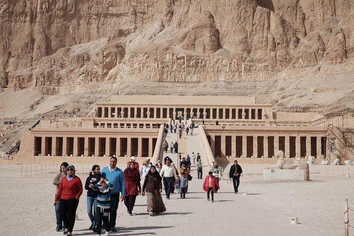 Tour privato di Luxor Day dal Cairo in volo