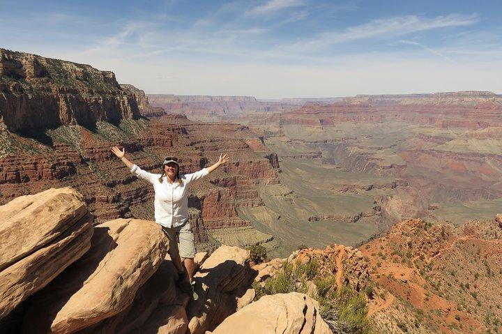 Grand Canyon Hike fra Sedona eller Flagstaff med 7 Guest Limit