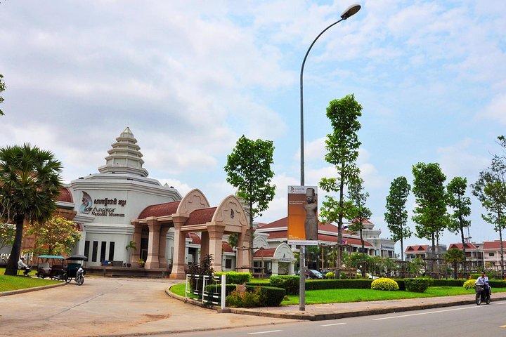 Museo Nacional de Angkor con transporte