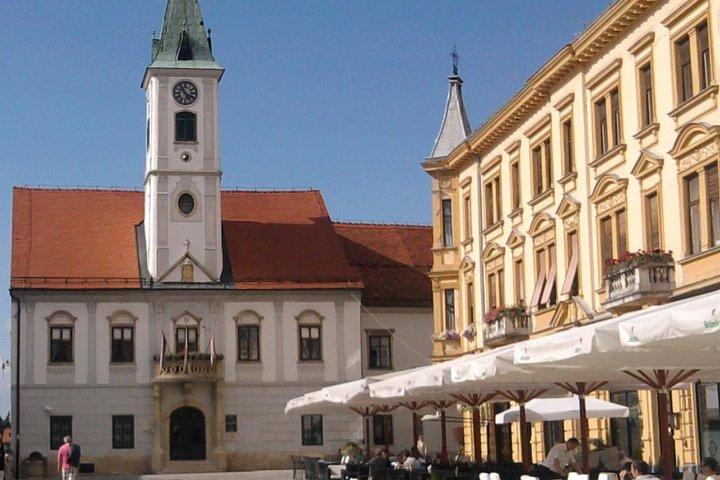 プライベートツアー：VarazdinとTrakosan Castle Day Trip from Zagreb