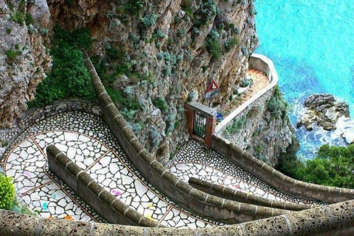 Capri Island Small-Group Stress Free Tour from Rome