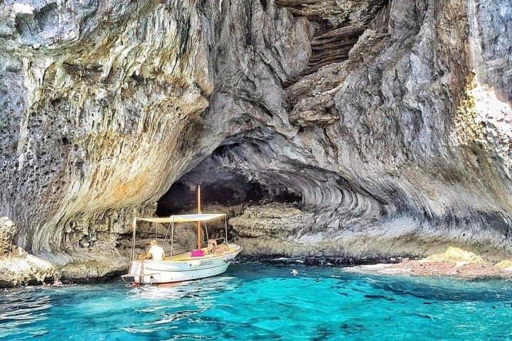 Capri Private Boat Stress Free Tour from Naples or Sorrento