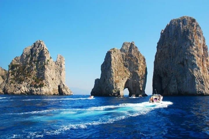 Private Full-Day Capri and Blue Grotto Stress Free Tour from Rome