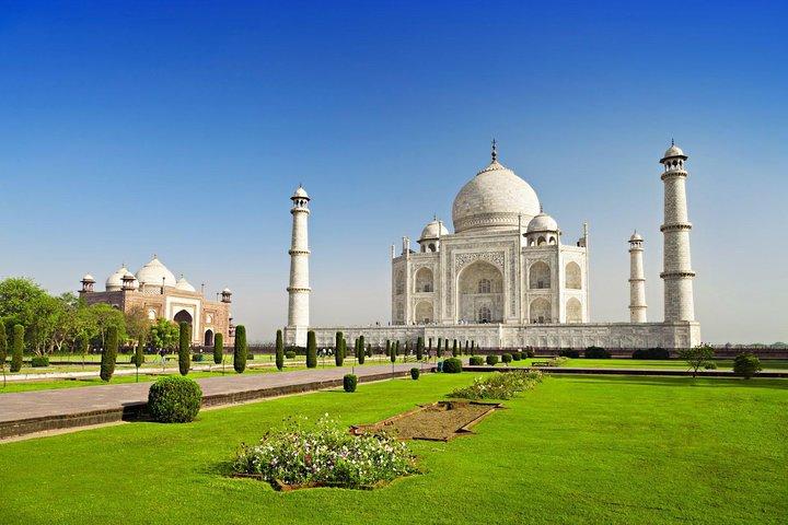 All Inclusive Day Trip til Taj Mahal, Agra Fort og Baby Taj fra Delhi med bil