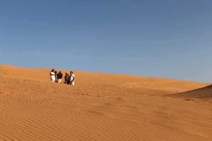 Desert Safari Dubai with BBQ Dinner and Belly Dance