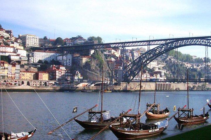 6 Day North Portugal: Porto, Douro og historiske byer, fra Lissabon