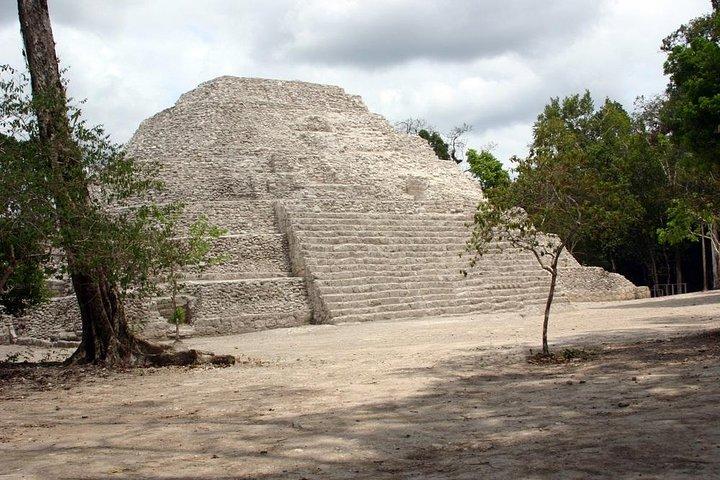 Tikal og Yaxha Overnatningsrejse med fly fra Guatemala City