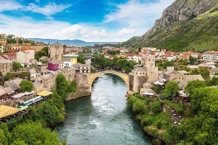 Tour privato da Dubrovnik: cascate di Kravice, Mostar e Pocitelj