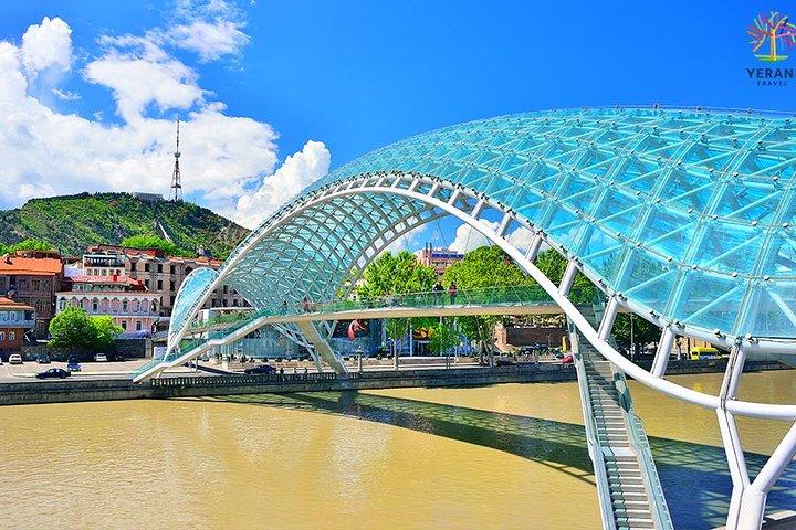 1 - Tagestour nach Georgien : Tiflis, Jvari, Mzcheta