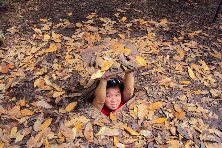 Escursione di mezza giornata al Cu Chi Tunnels - Piccolo gruppo
