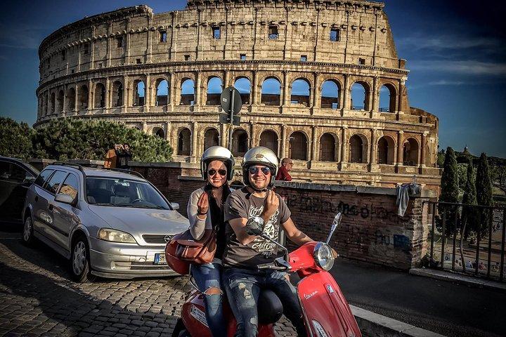 Location Vespa Primavera : Traversez Rome avec style !