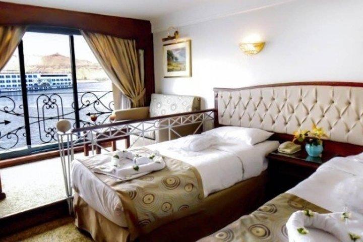 Nile cruise trip from Aswan to luxor 4 days 3 Nights