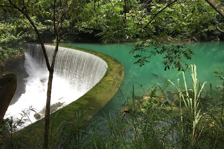 2-Night Libo Zhangjiang Scenic Area Trip vanuit Hong Kong met Bullet Train