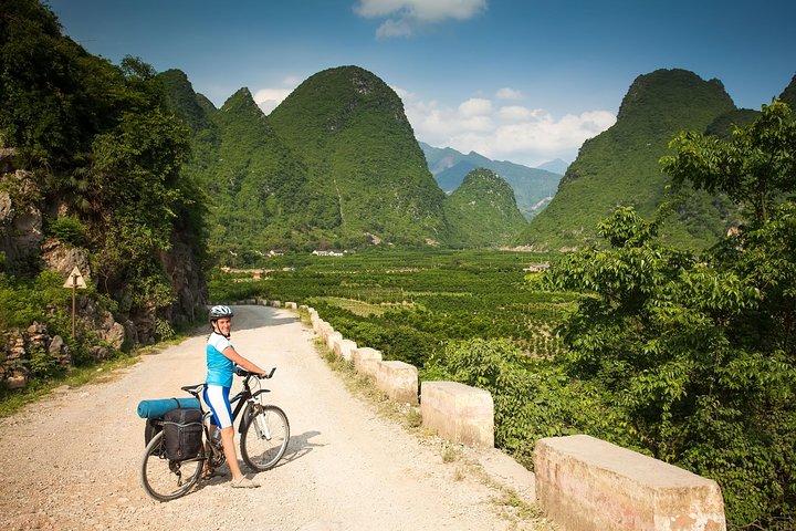 Tour di fine settimana di Yangshuo autoguidato di 3 giorni con un treno Bullet da Hong Kong