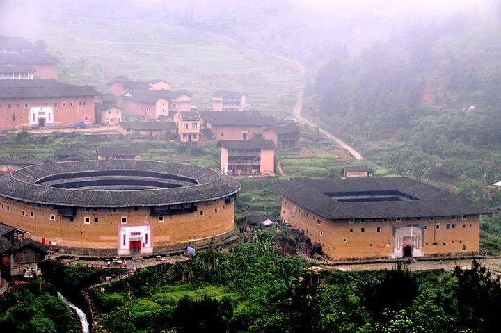 FujianTulou Cluster Tour mit Unterkunft in Chuxi und Transfers von Xiamen