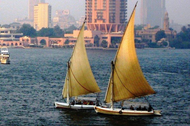 Dagtocht Giza piramides en felucca op de Nijl
