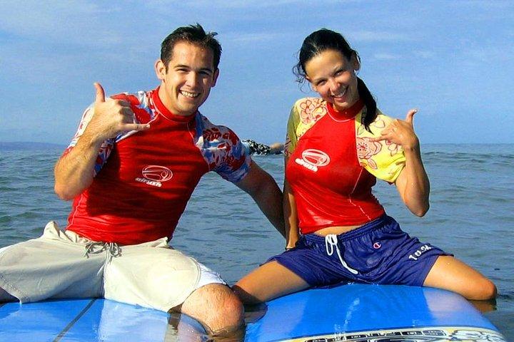 Maui: Two Hour Beginner Group Surf Lesson in Kihei