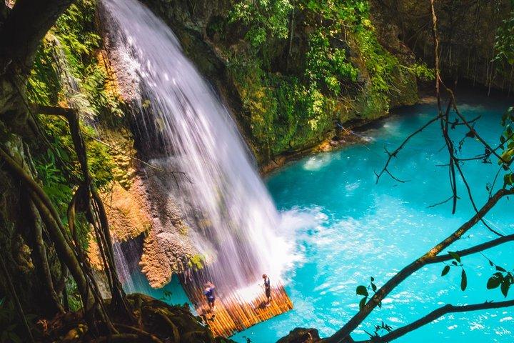 Privat Kawasan Falls och Osmena Peak Day Trip från Cebu City